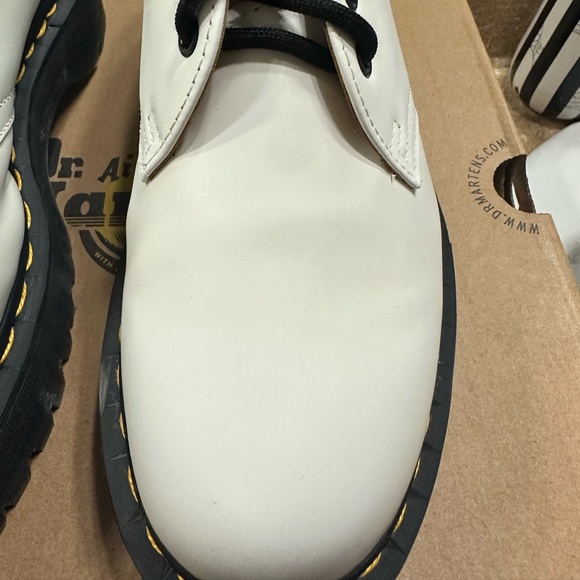 Dr. Martens 1461 White Smooth Leather Platform Shoes Size 9 - Picture 6 of 10